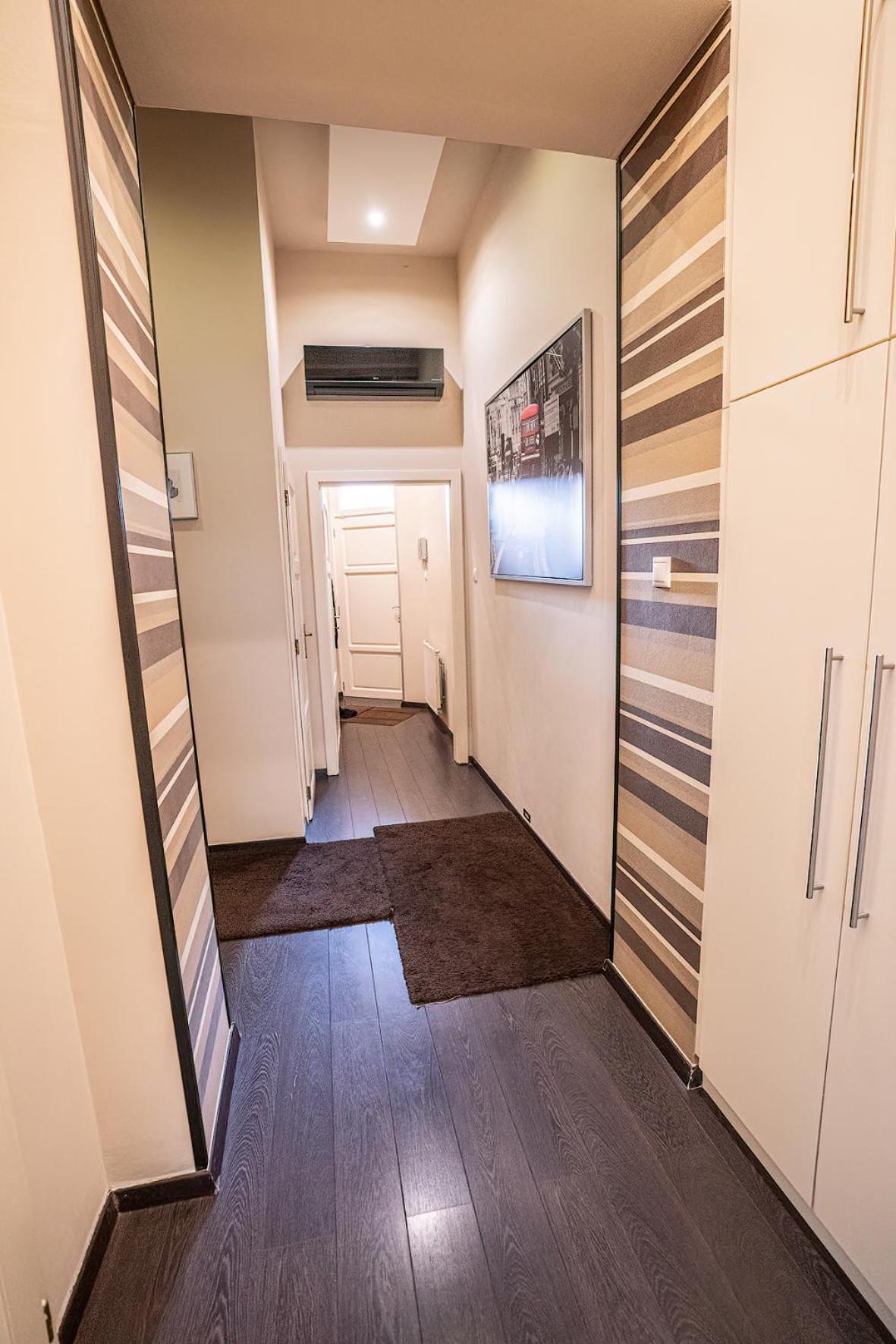 Kelemen Apartment Сегед Экстерьер фото
