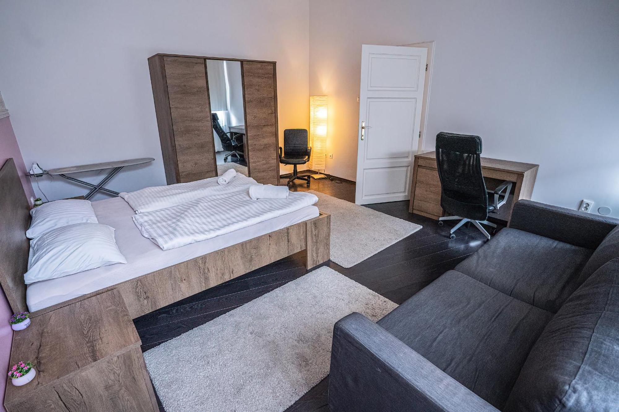 Kelemen Apartment Сегед Экстерьер фото